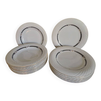 Suite de 14 pièces en porcelaine fine - China Pearl "Alexandrite"