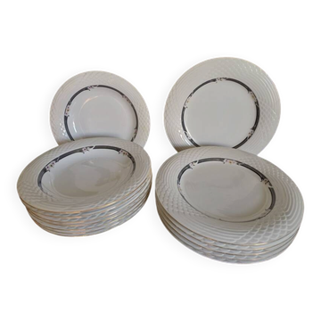 Set of 14 fine porcelain pieces - China Pearl "Alexandrite"