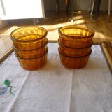 6 Vereco 70s ramekins