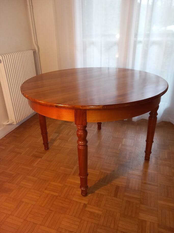Louis Philippe table