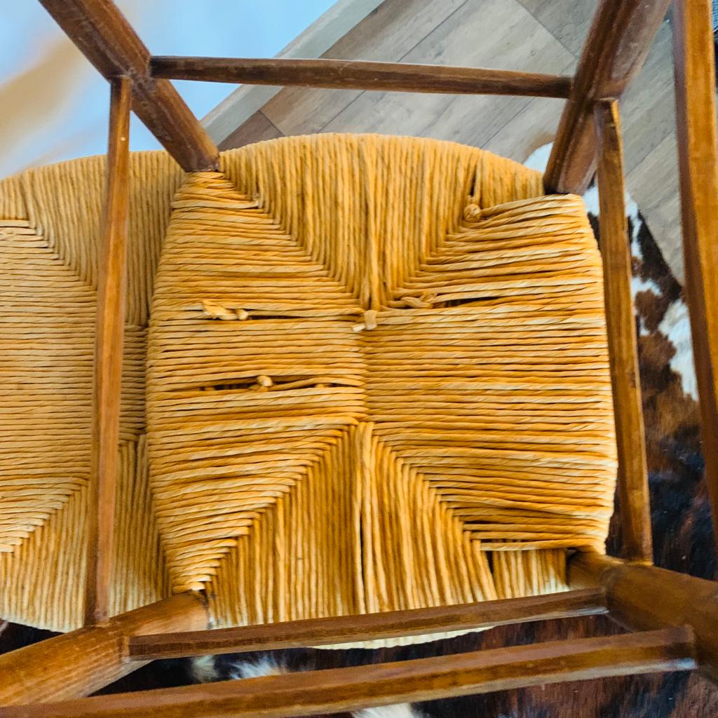 Pair of mulched chairs