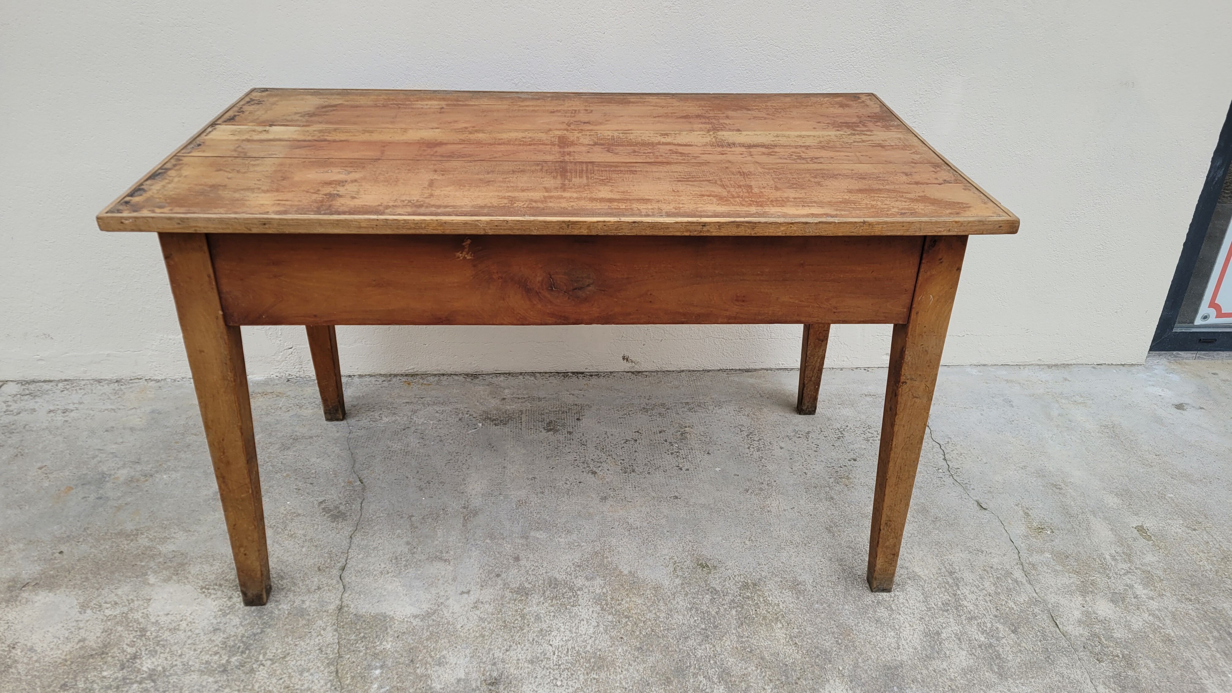 Farmhouse table in fruit tree 2 drawers period 1900 -1m27