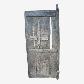 Porte ancienne en bois