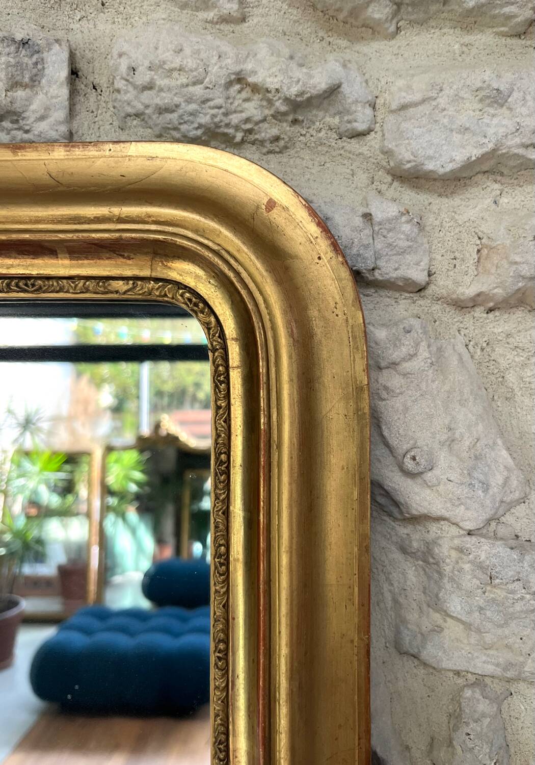 Antique mirror 42.5/36.5cm Louis-Philippe gilded with gold leaf, mercury