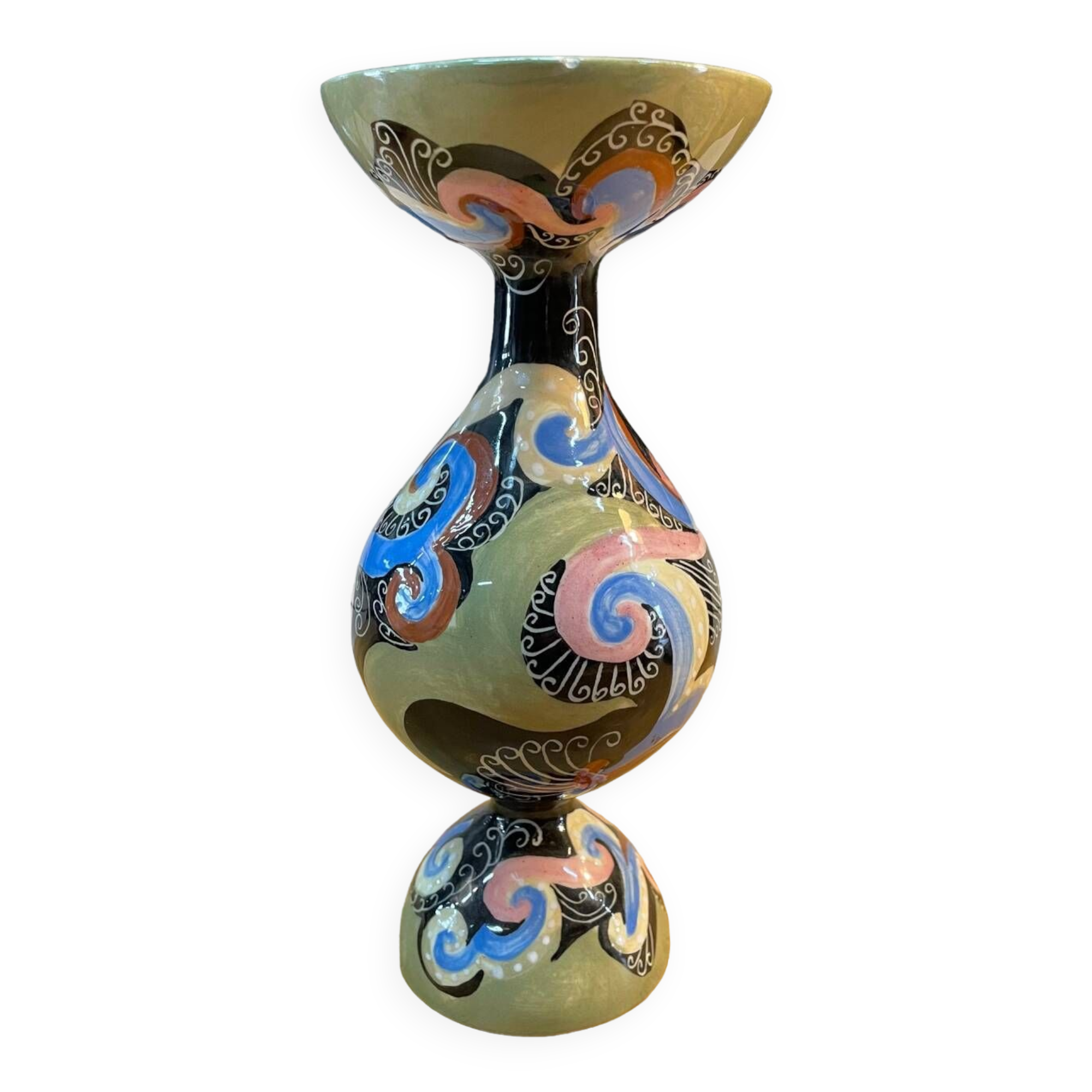 Gabrielle Mackiewicz spool vase