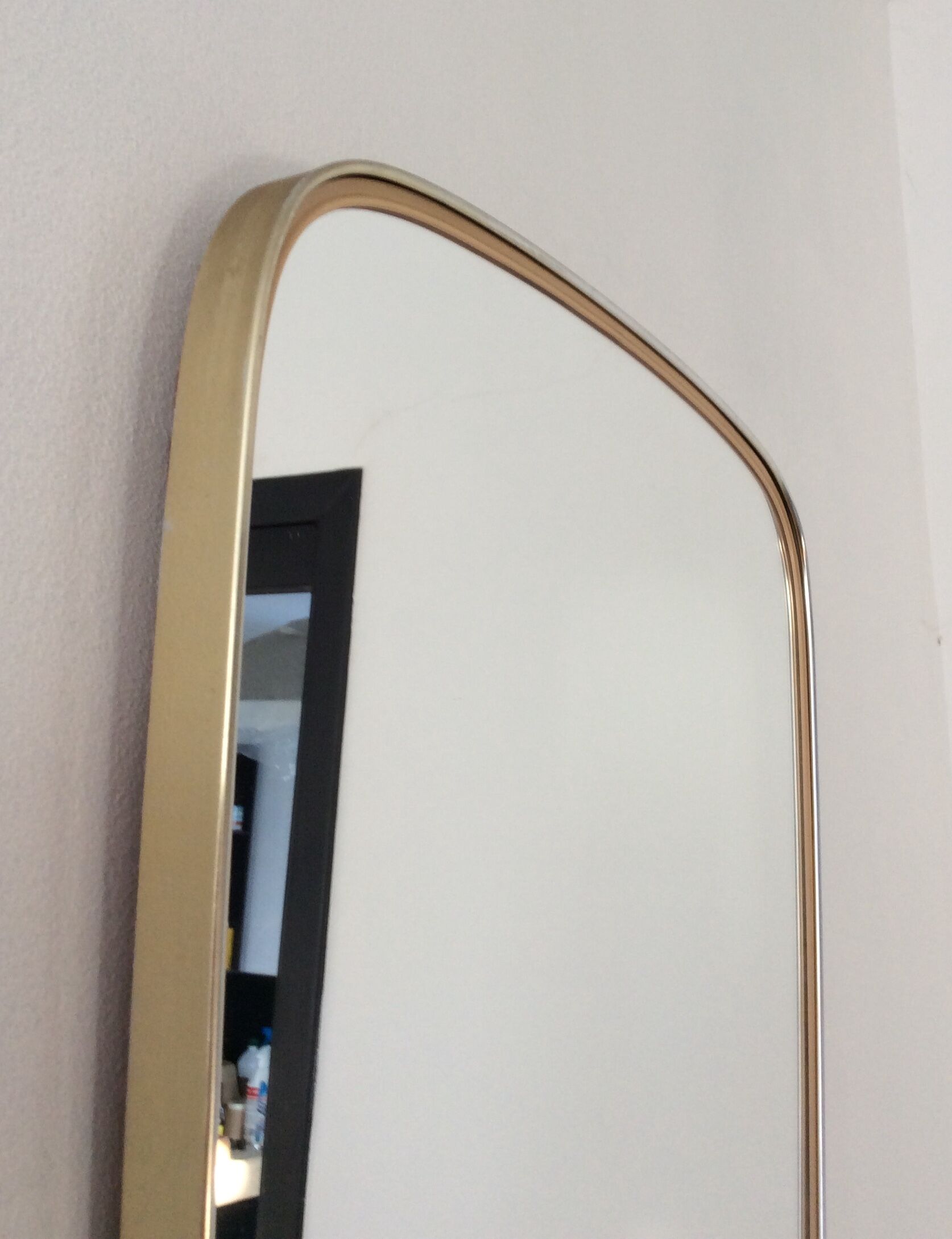 Miroir rétroviseur forme libre des années 60-70 36x56cm
