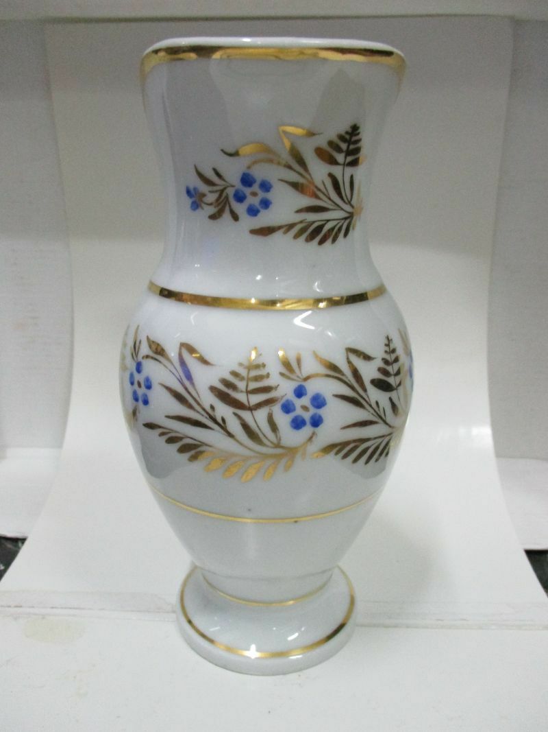 Paris porcelain needle swan collar handle