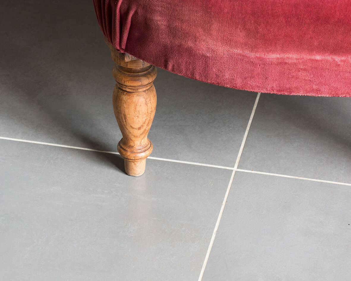 Toad silk velvet armchair