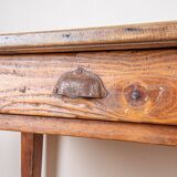 Farm table