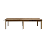 XXL table with 6 legs made of solid pine and rubberwood.