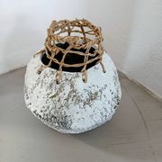 Vase sculptural effet pierre. Wabi sabi. Bohème