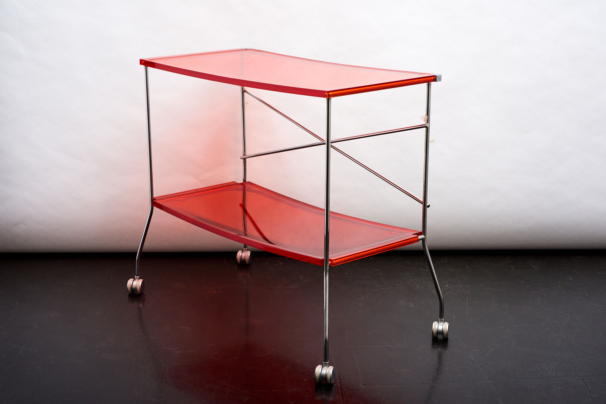 Flip trolley by Antonio Citterio, Kartell