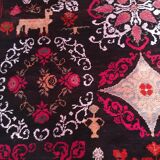 Hand-woven wool carpet