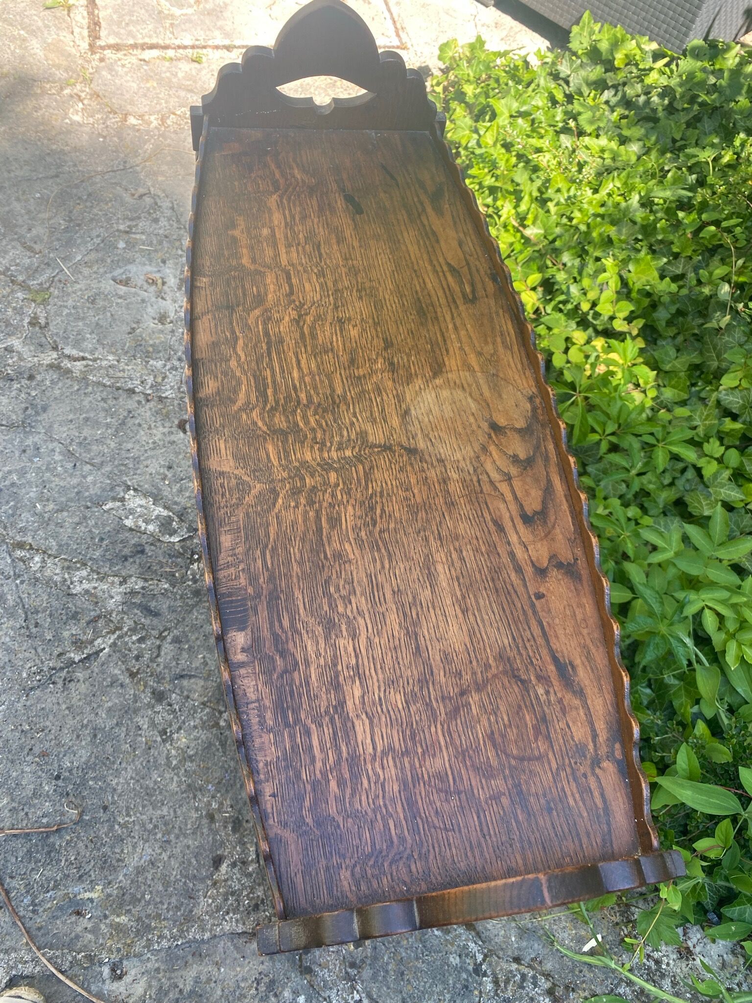 Etagère sur pied alsacienne