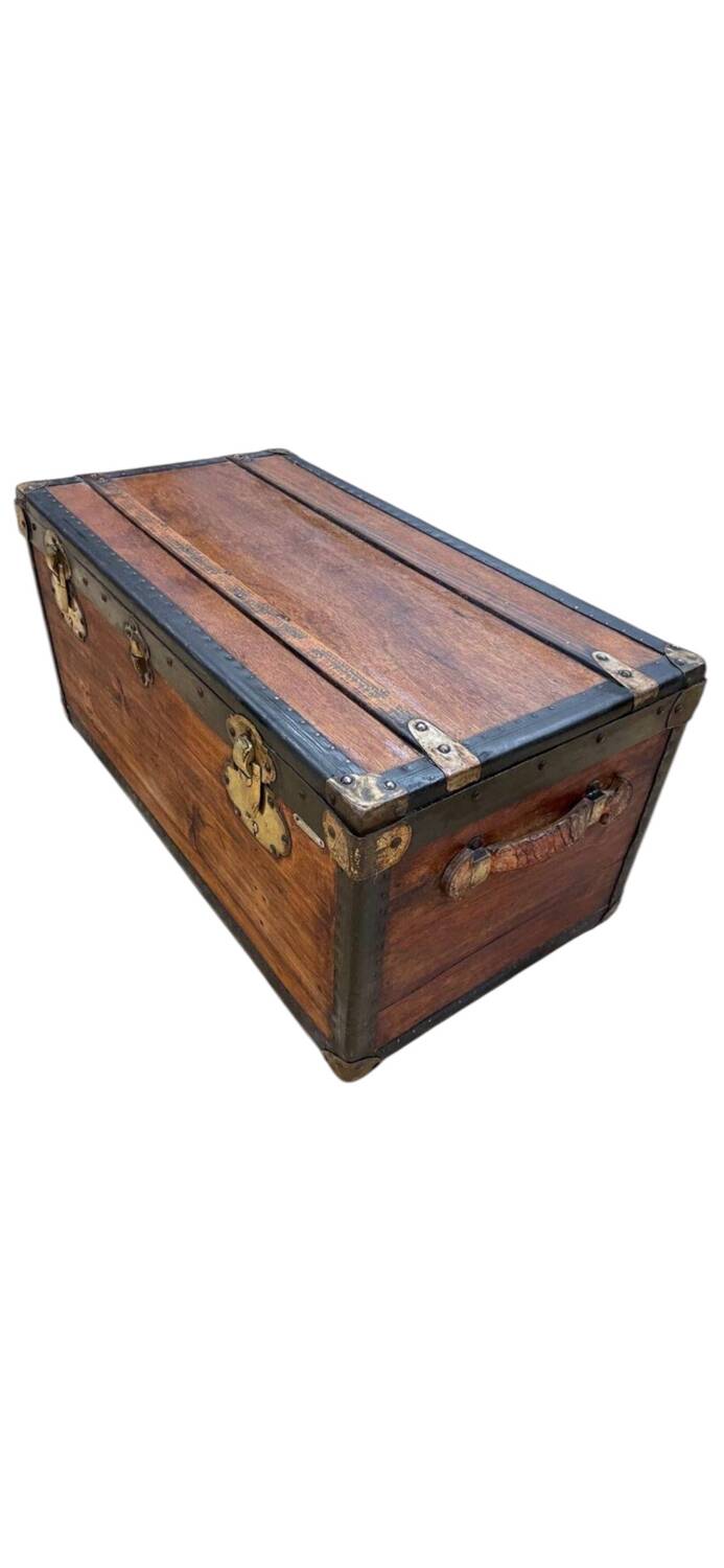 Malle en bois lavoet