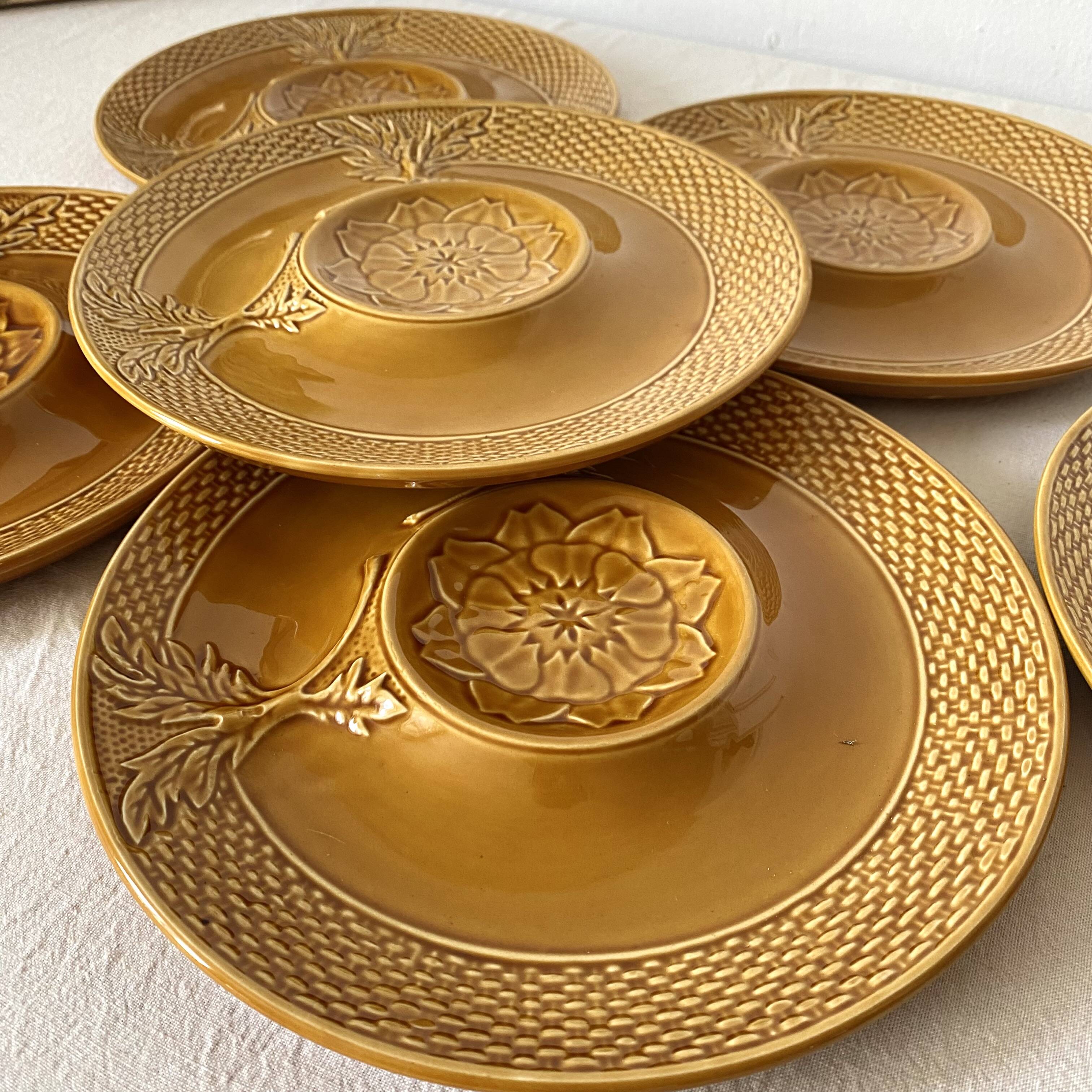 70s artichoke plates