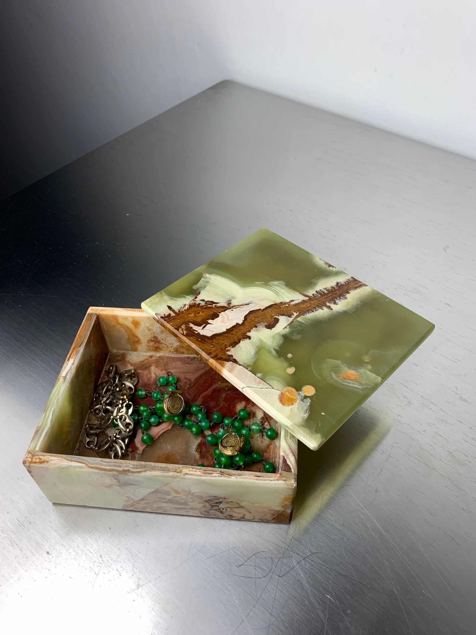 Mid-century onyx vanity box, Italy, 1970s