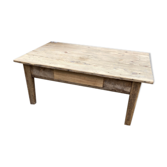 Pine coffee table in its juice