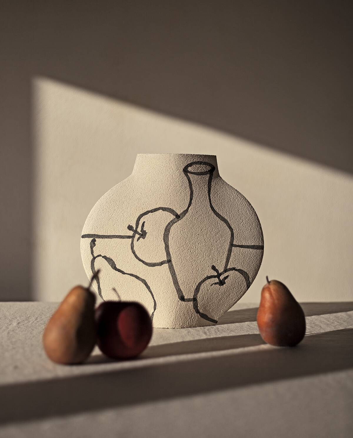 Ceramic Vase 'Still Life'