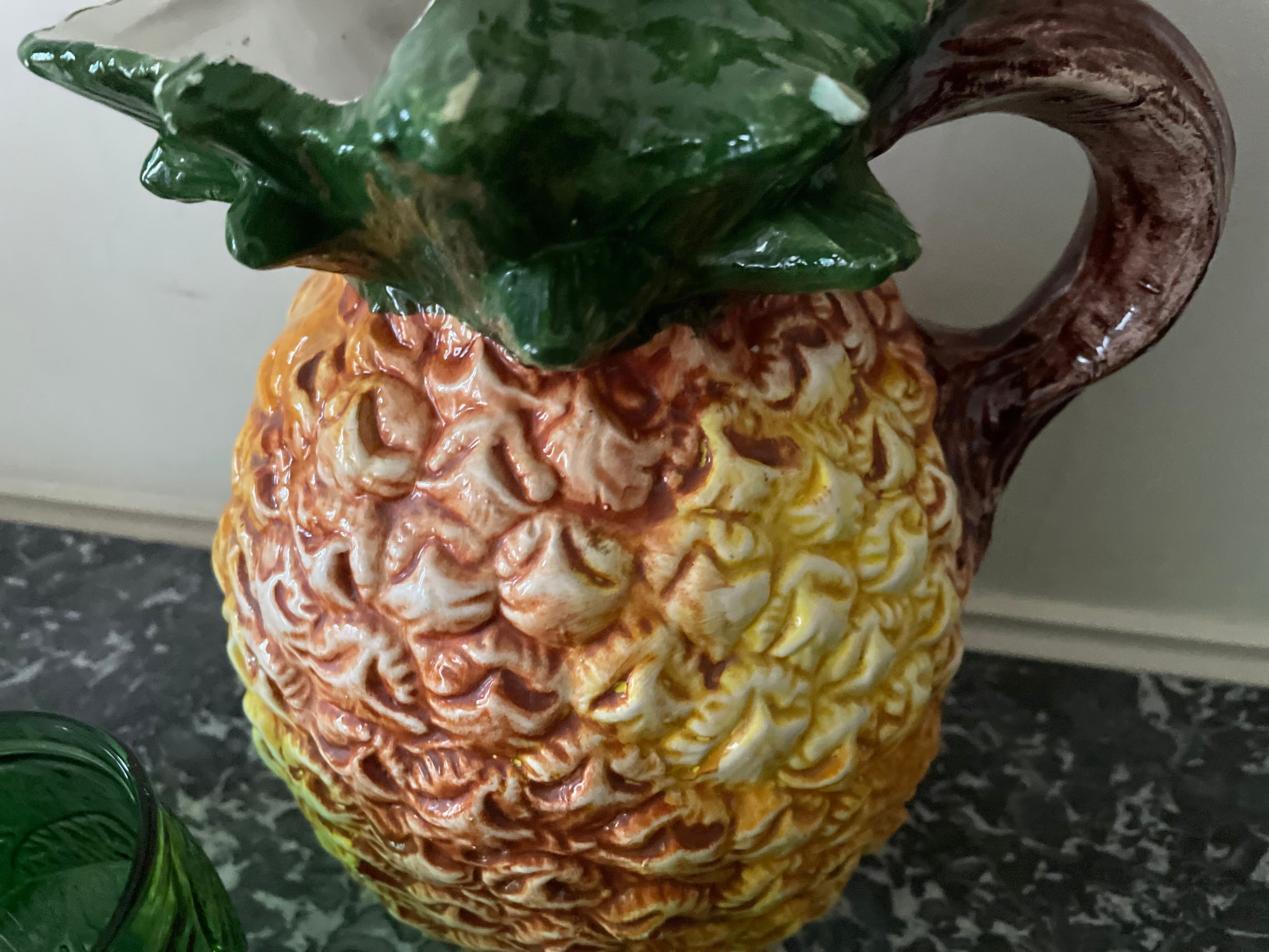 Pineapple slurry pitcher