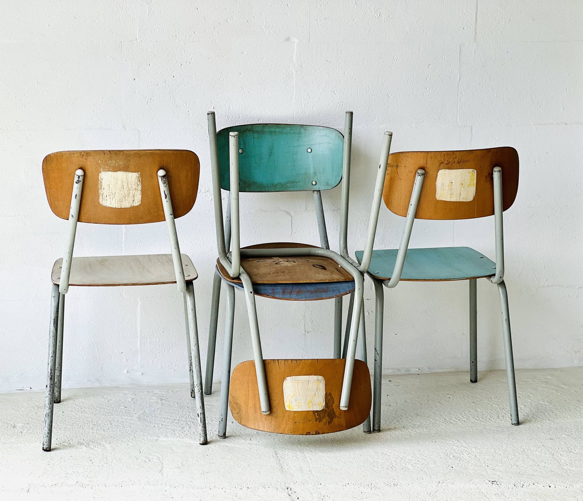 Chaises d'école, ensemble de 4