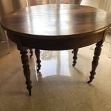 Louis Philippe walnut band table 6 legs 3 extensions
