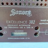 Radio Bakelite Sonora Excellence 302