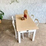 Ancienne table de ferme piétement patine blanche