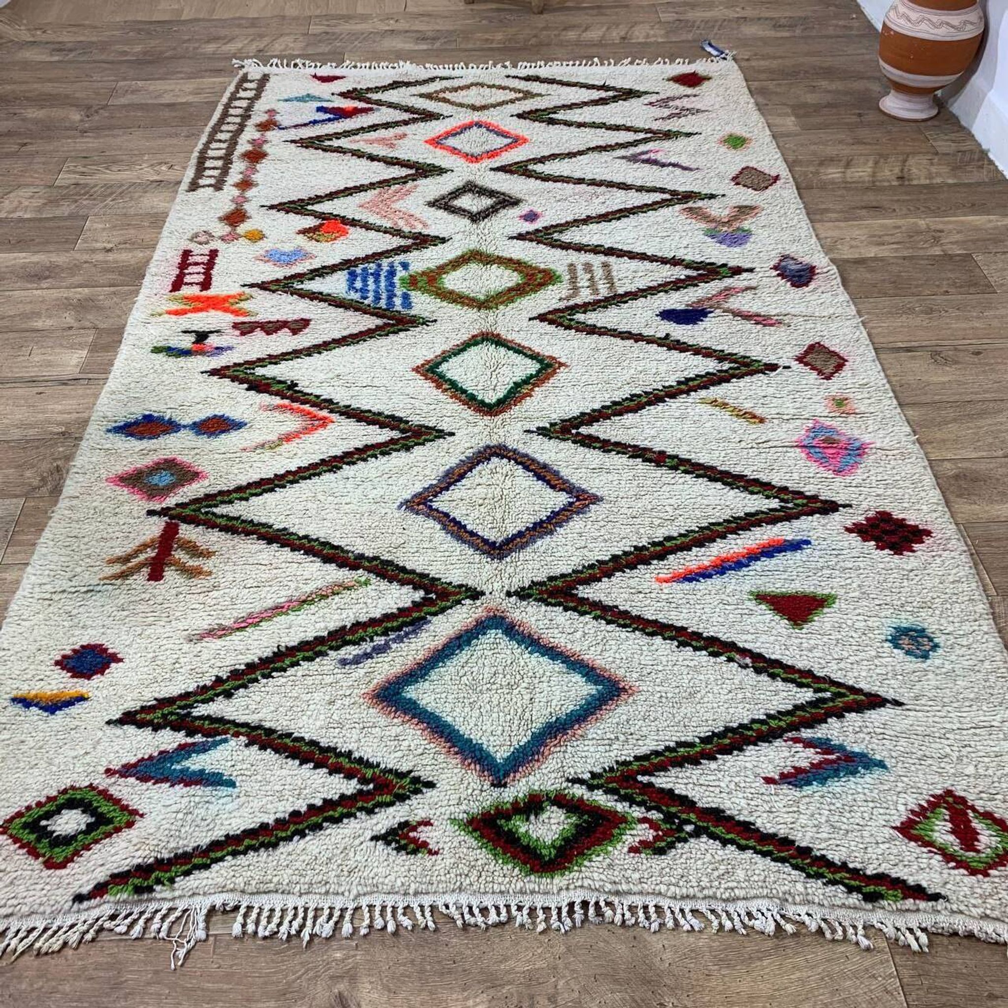 Tapis Berbère Marocain Artisanal fait main 270 X 160 CM