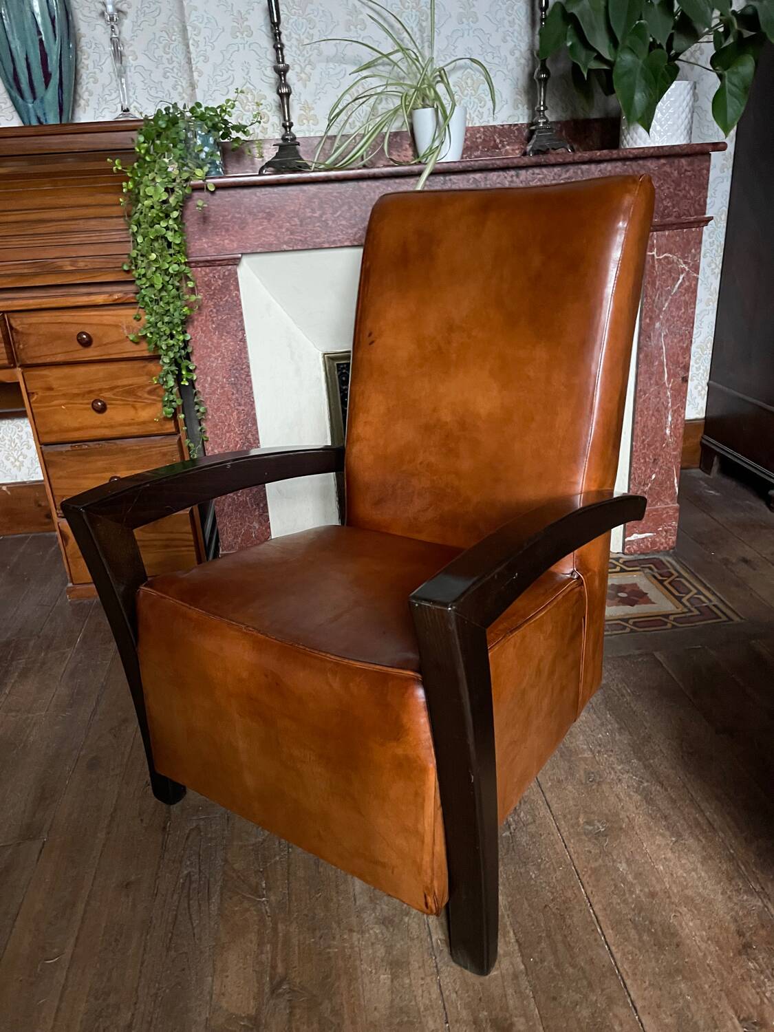 Leather and wood armchair from the 1930s - art deco - brown