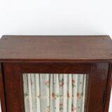 Armoire haute Art Déco française avec porte vitrée et compartiment caché, vers 1910