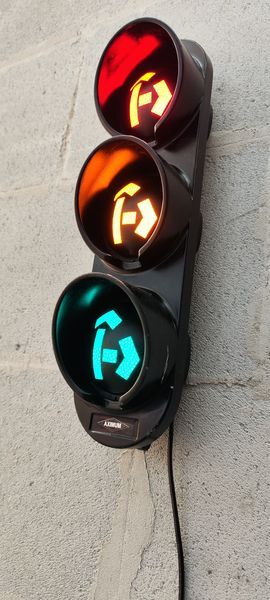 Industrial wall lamp traffic light traffic light 220 v
