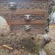 Important bureau toutes faces en bois sculpté – style Renaissance