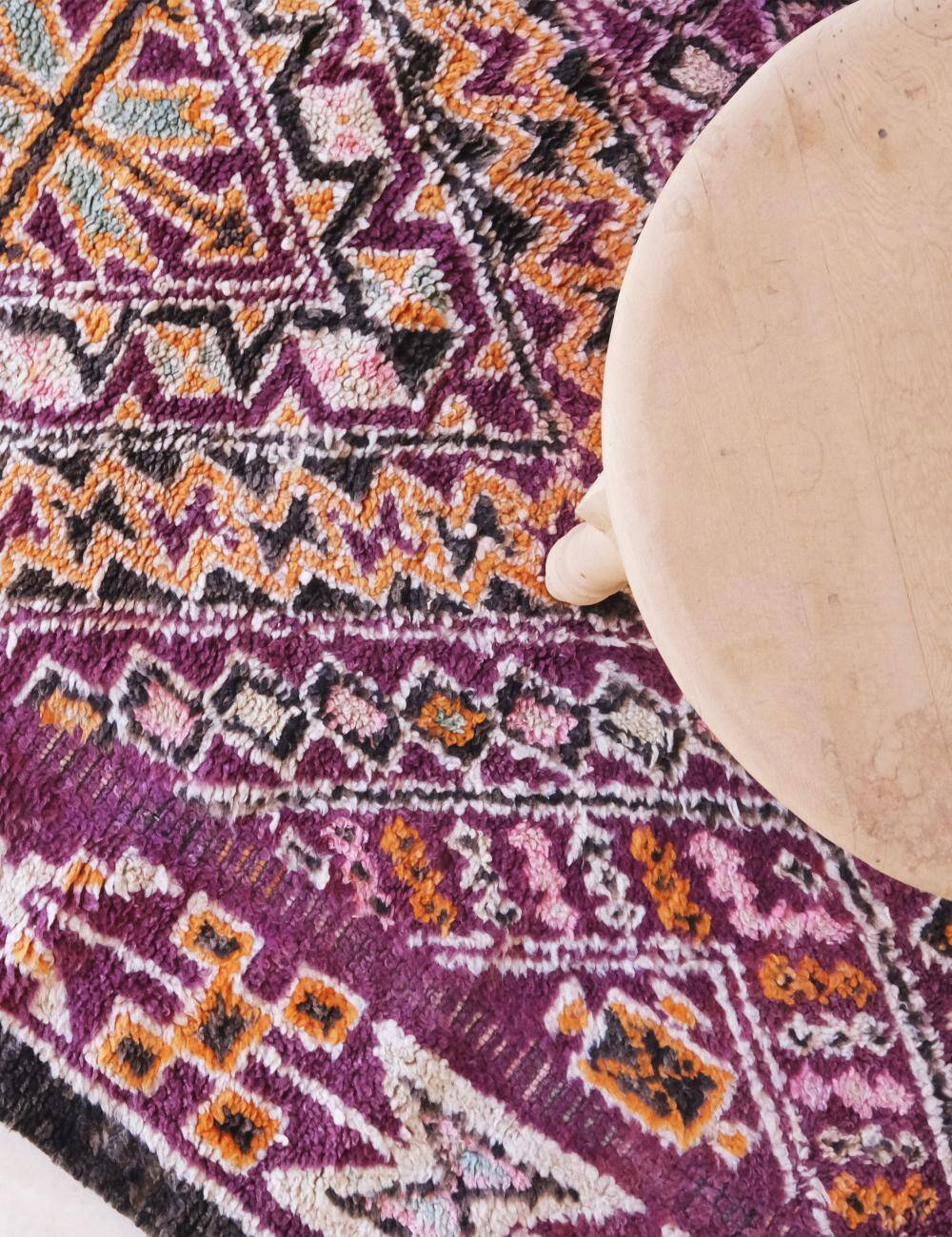 Vintage Collector Rug - 387 x 196 cm
