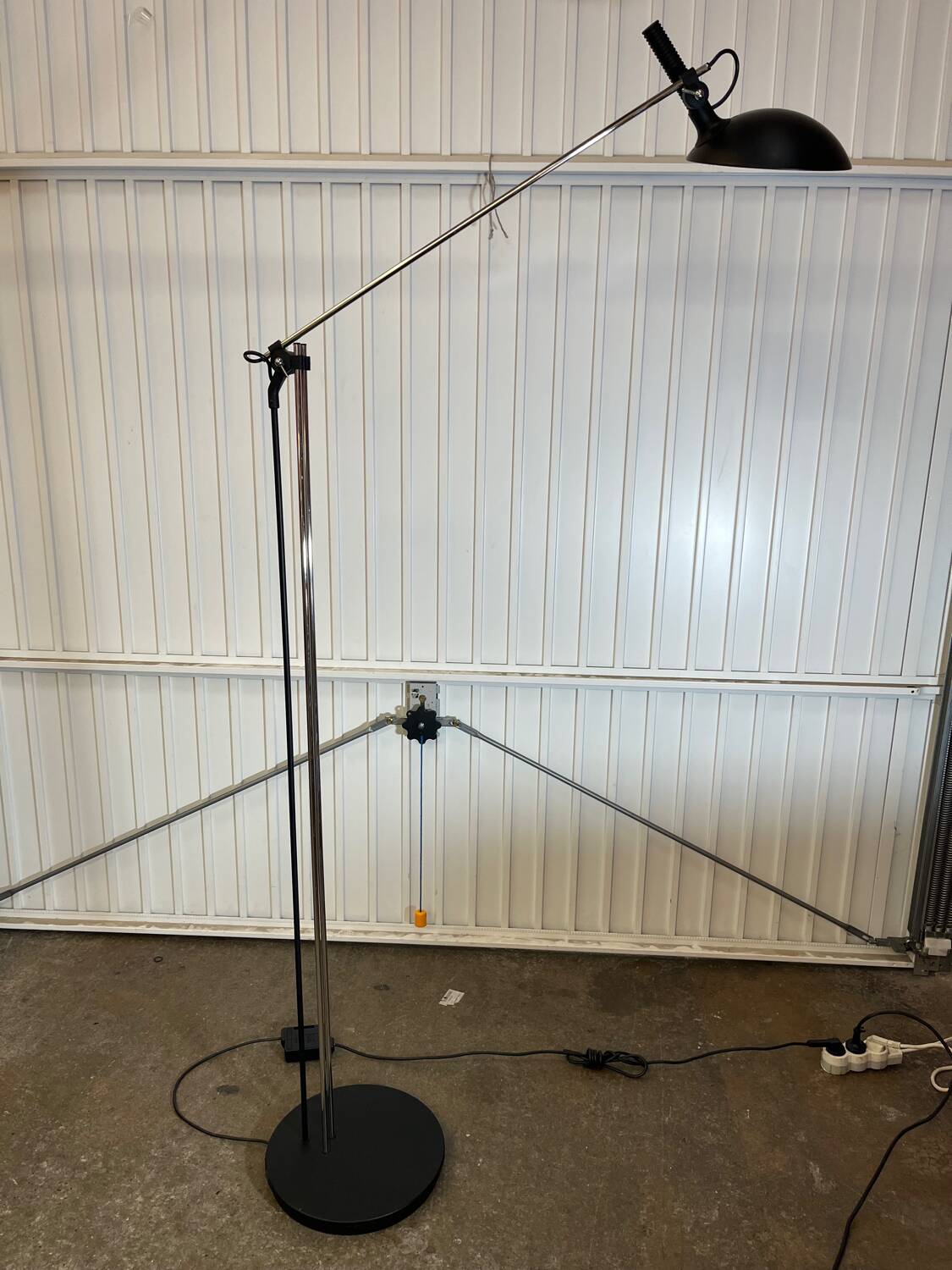 Lampadaire Lyda design italien pour luci années 80