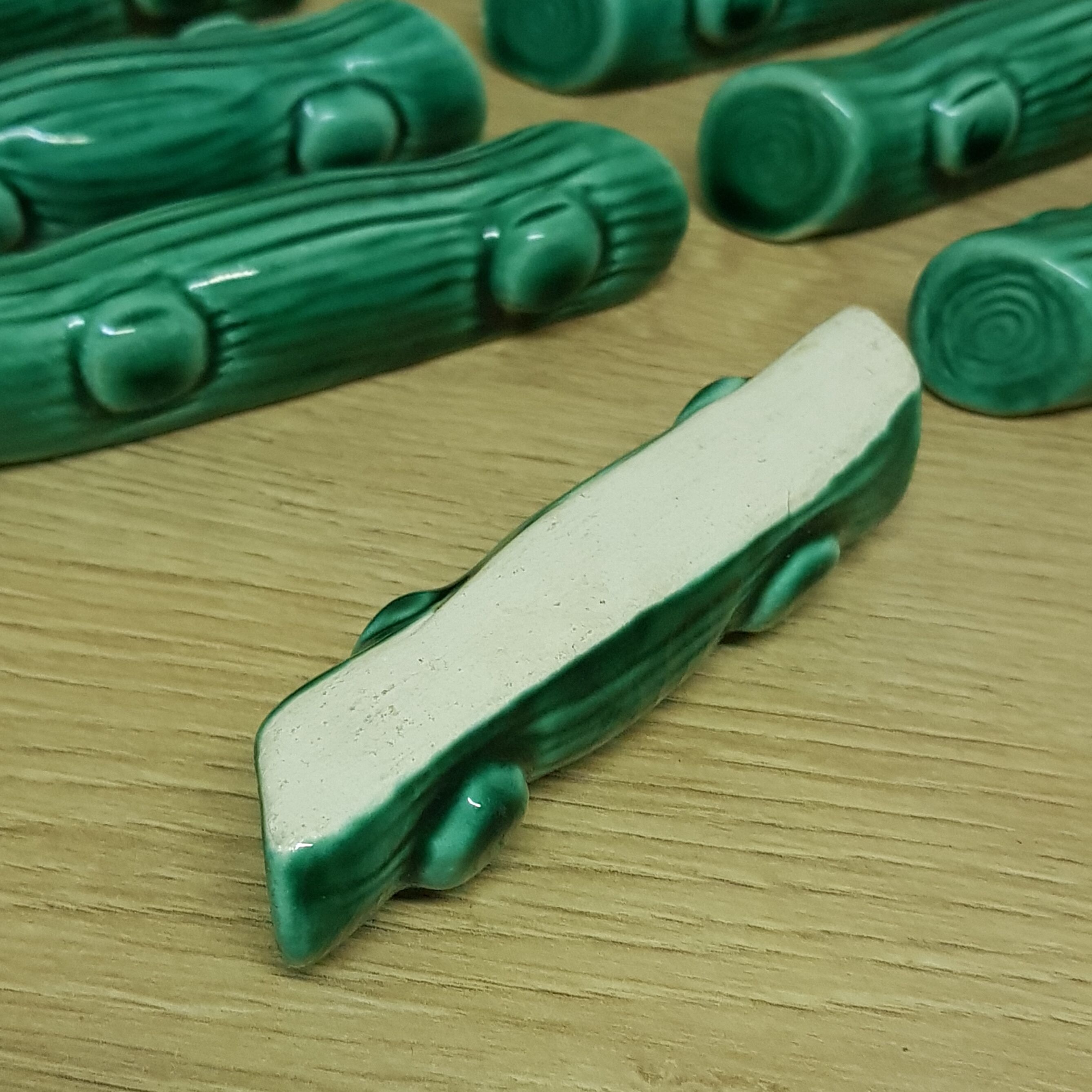 12 ceramic knife holder