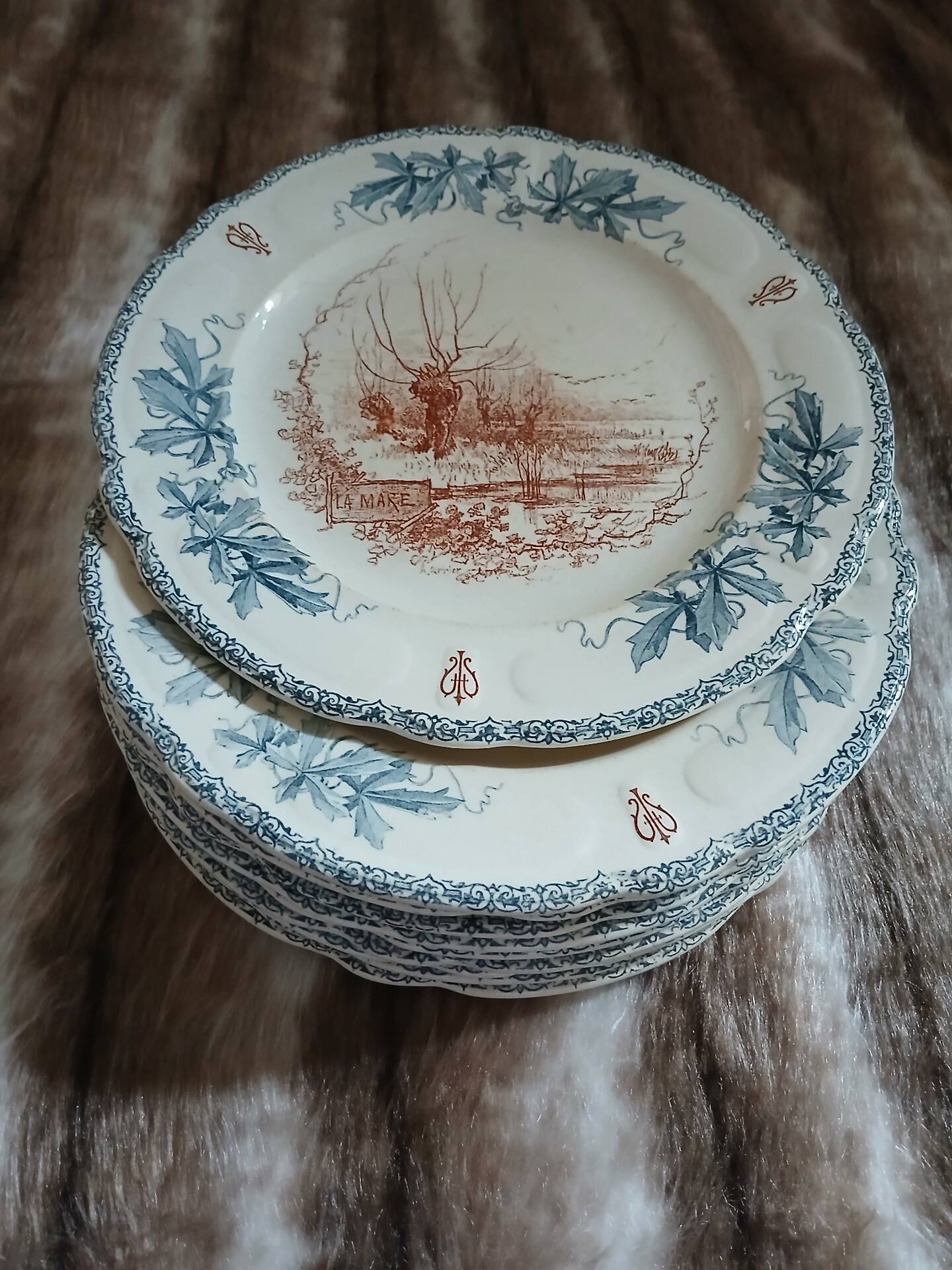 10 antique flat plates "Louis XIII" Choisy le Roi
