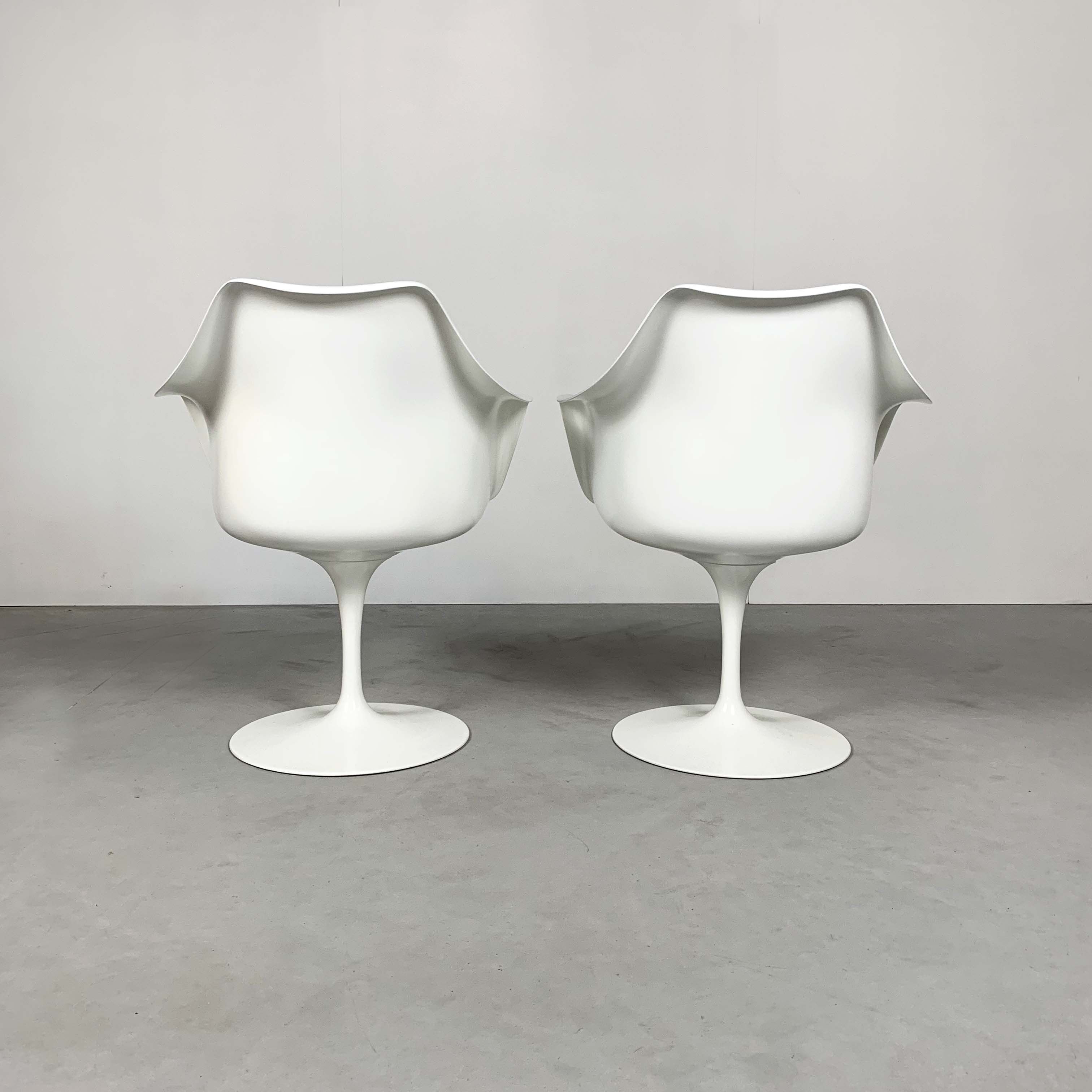 Set of 2 Tulip chairs by Eero Saarinen for Knoll, 1970