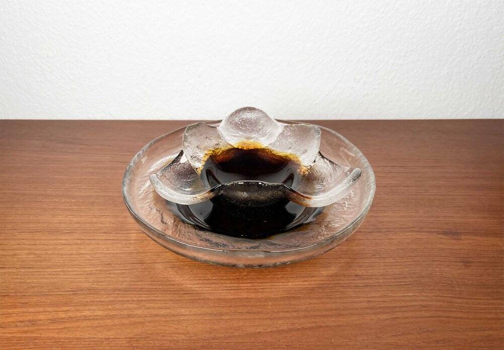 Mid-century Finnish glass bowl by Pertti Santalahti for Humppila, 1960s, set of 2.