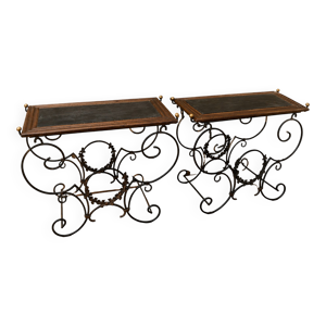 Paire de consoles en - fer