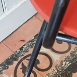 Red skai chair 60