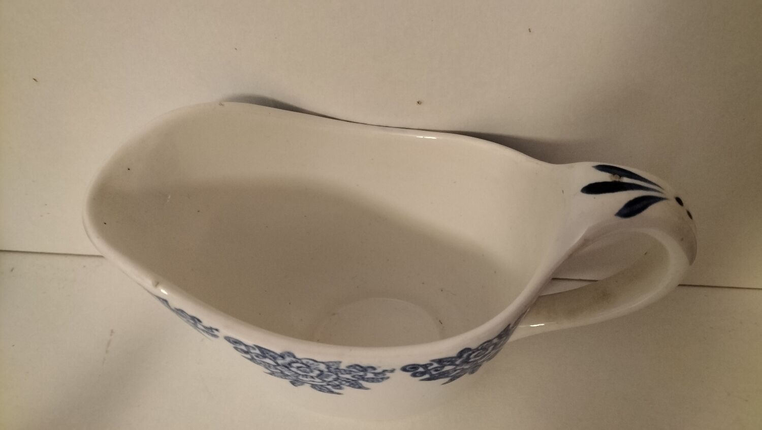 Old sauce boat Longwy