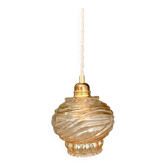 Suspension globe vintage en verre ambré