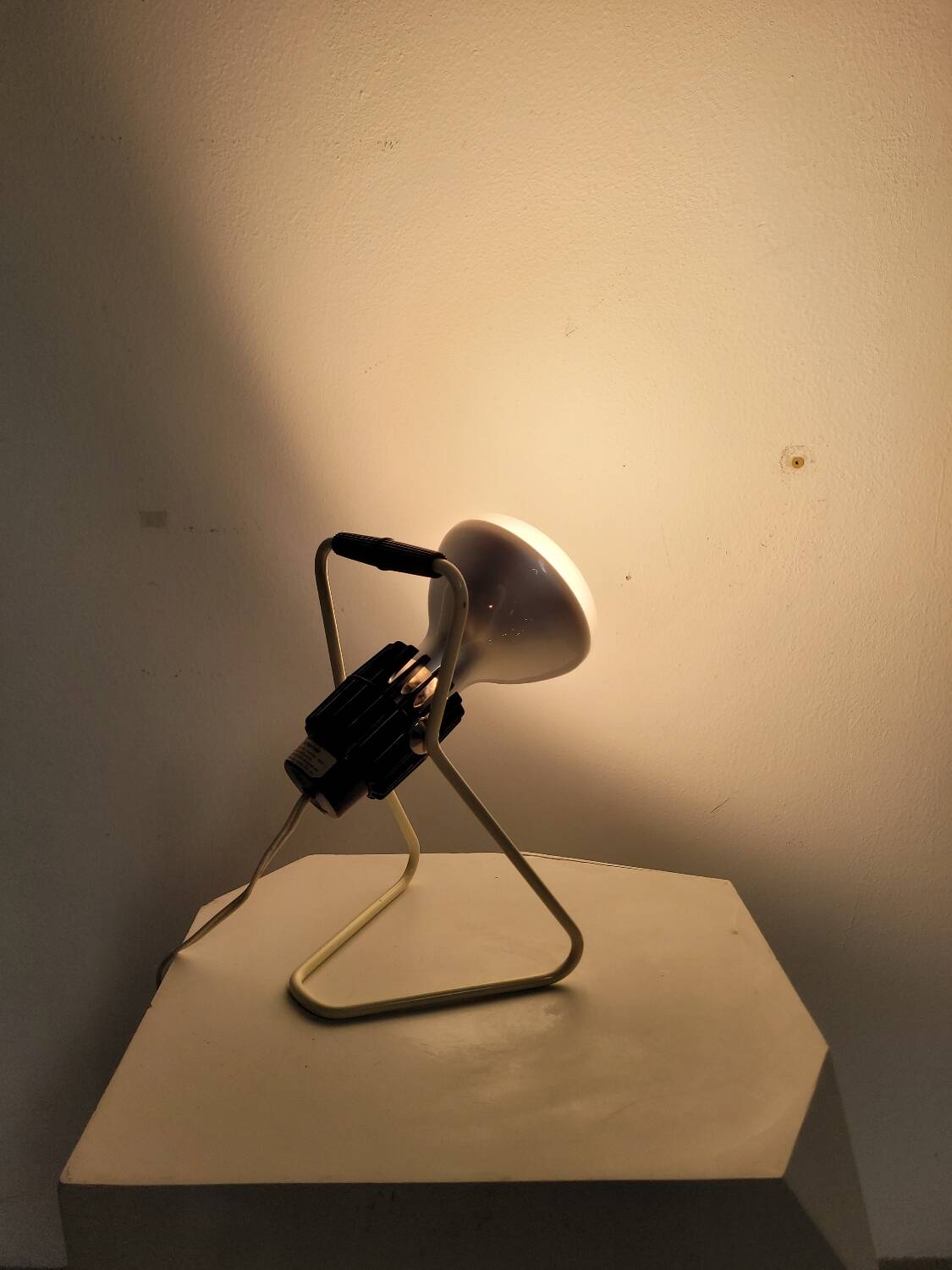 Vintage Philips infraphil heating lamp from the 1950s.