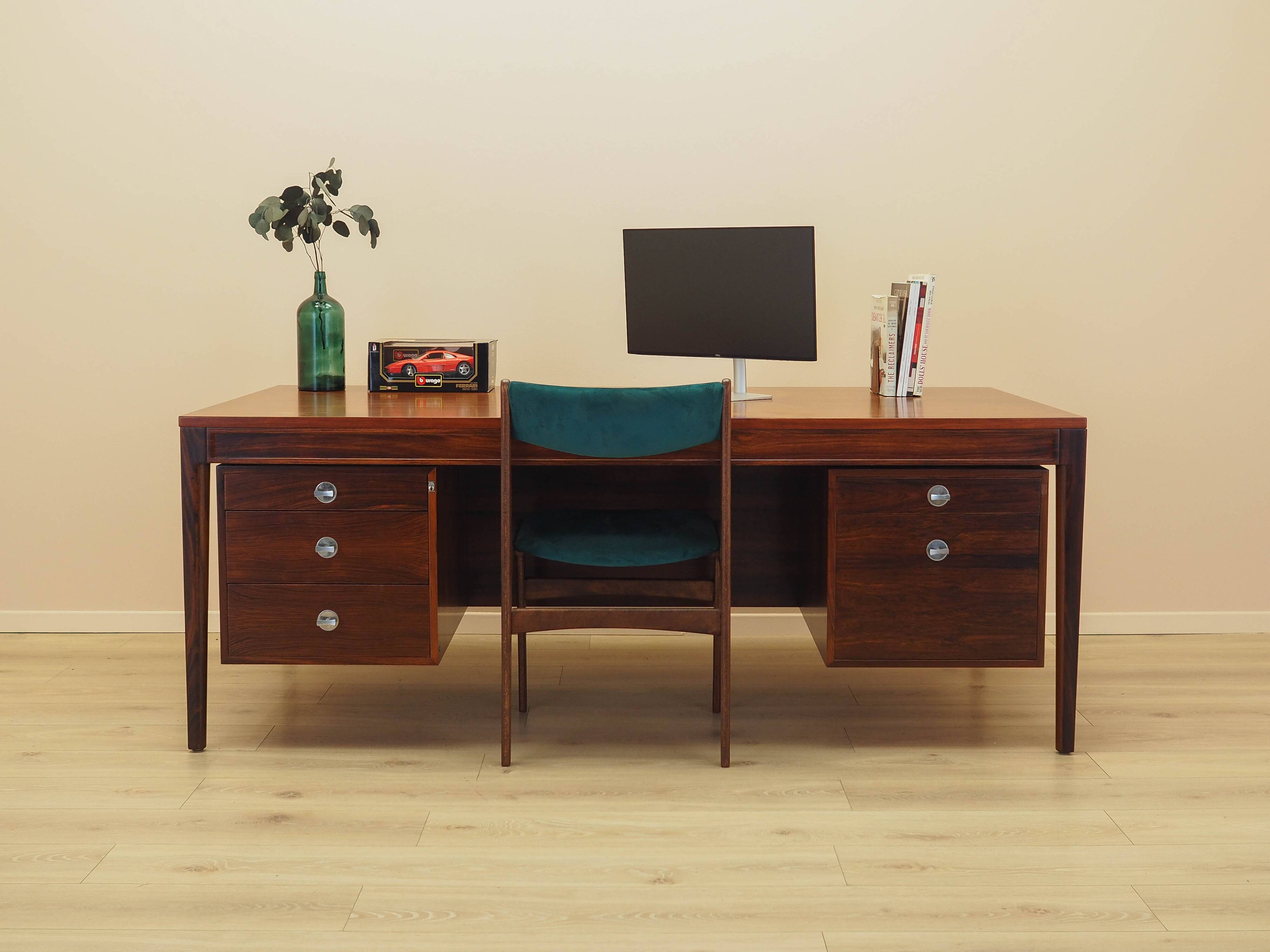 Rosewood desk Diplomat, Danish design, 1970s, designer: Finn Juhl, manufact