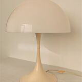 Lampe de table Panthella par Verner Panton