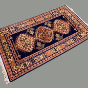 Vintage Kamseh Rug 190x137 cm, medium, Tribal oriental Carpet truly Shabby Chic