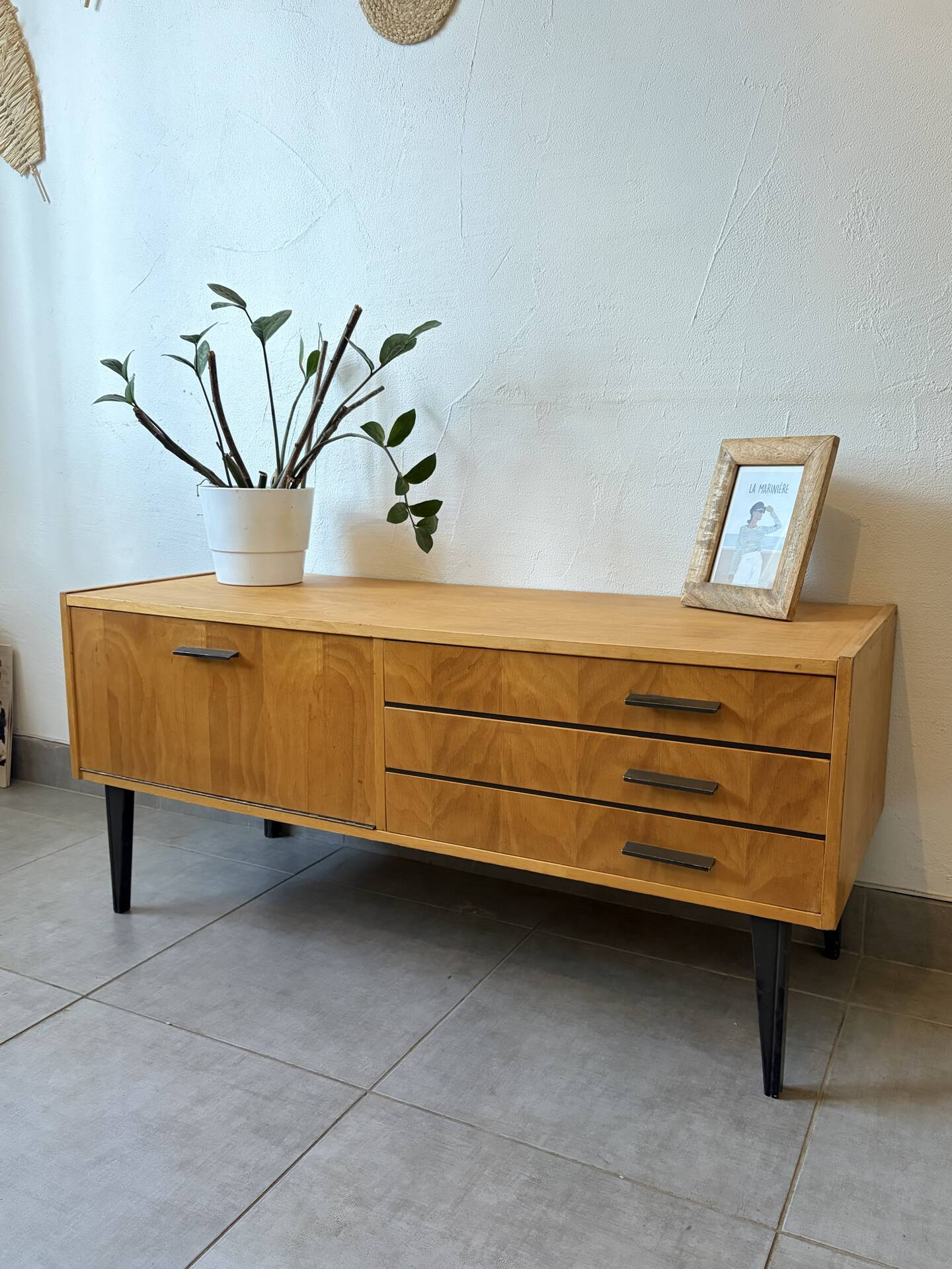 Enfilade vintage TV unit from the 1960s.