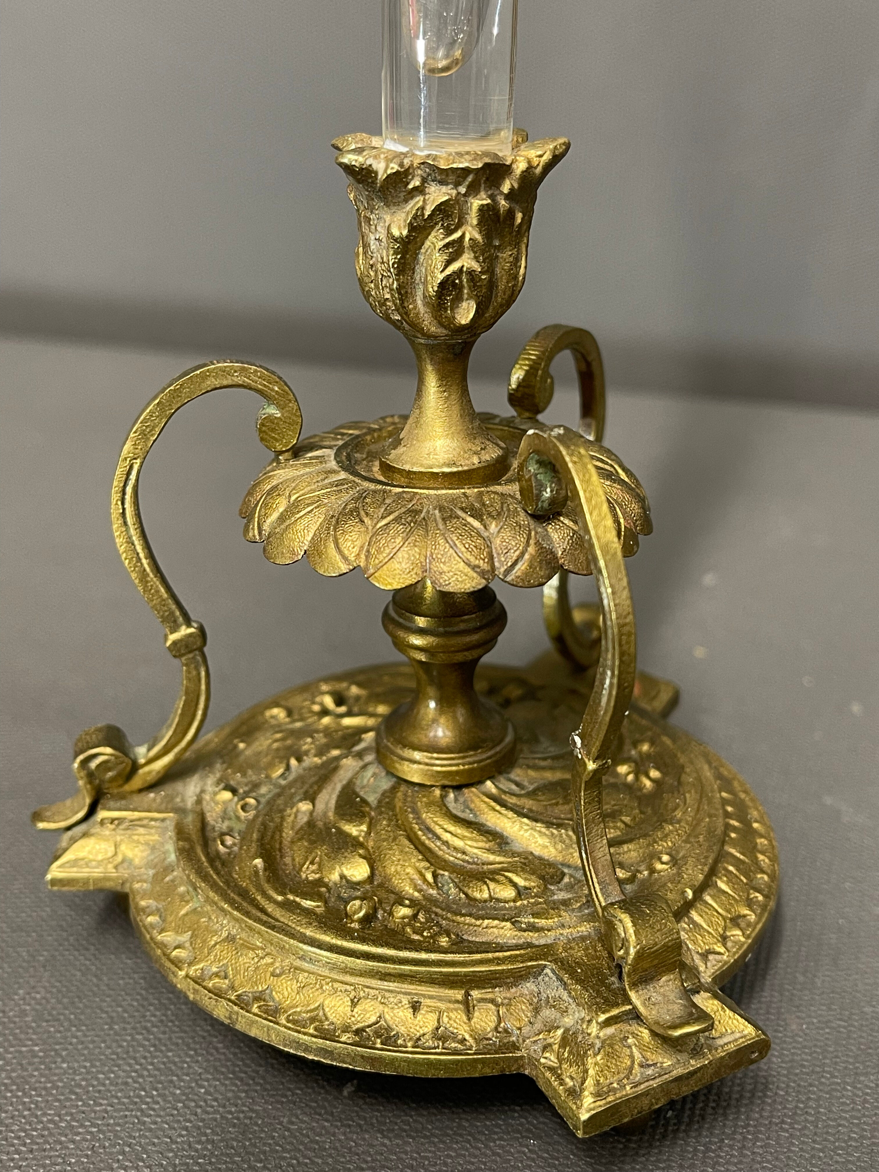 Vase cornet old, soliflore bronze