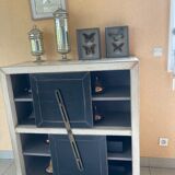 Entrance furniture